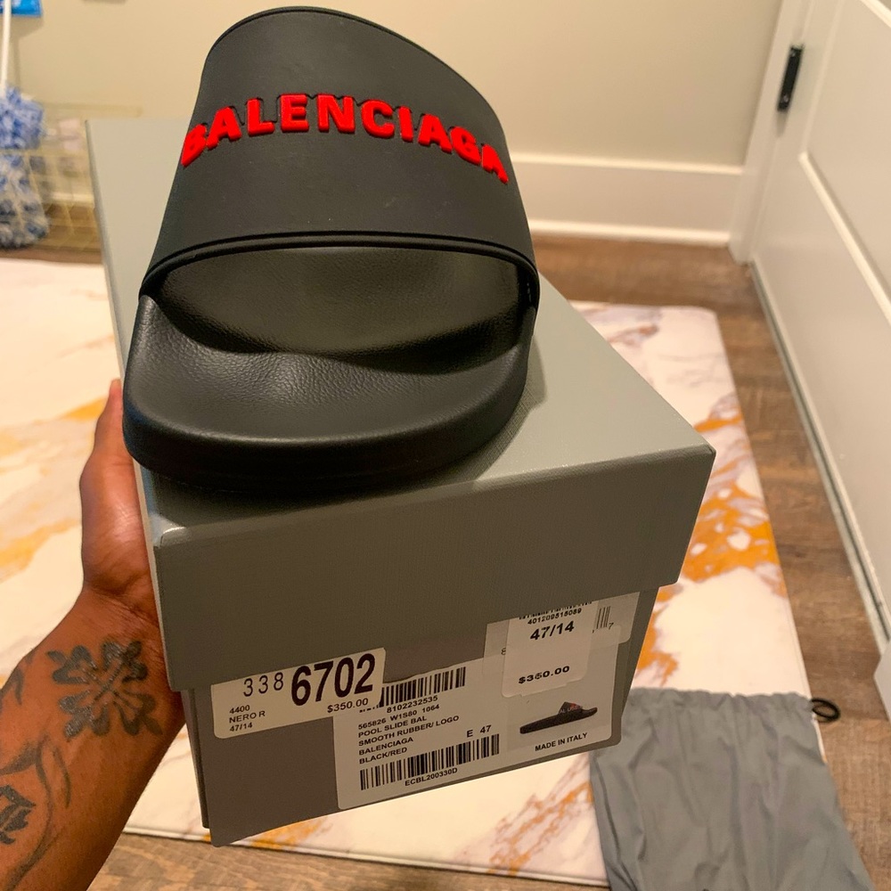 Balenciaga Pool slide